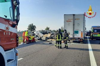Immagini incidente sulla A1, morte 5 persone per tamponamento&nbsp;