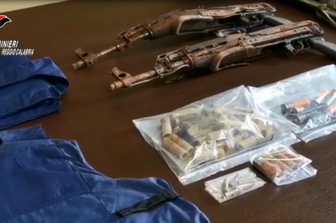 Anche armi e munizioni sotto sequestro durante l'operazione dei Carabinieri