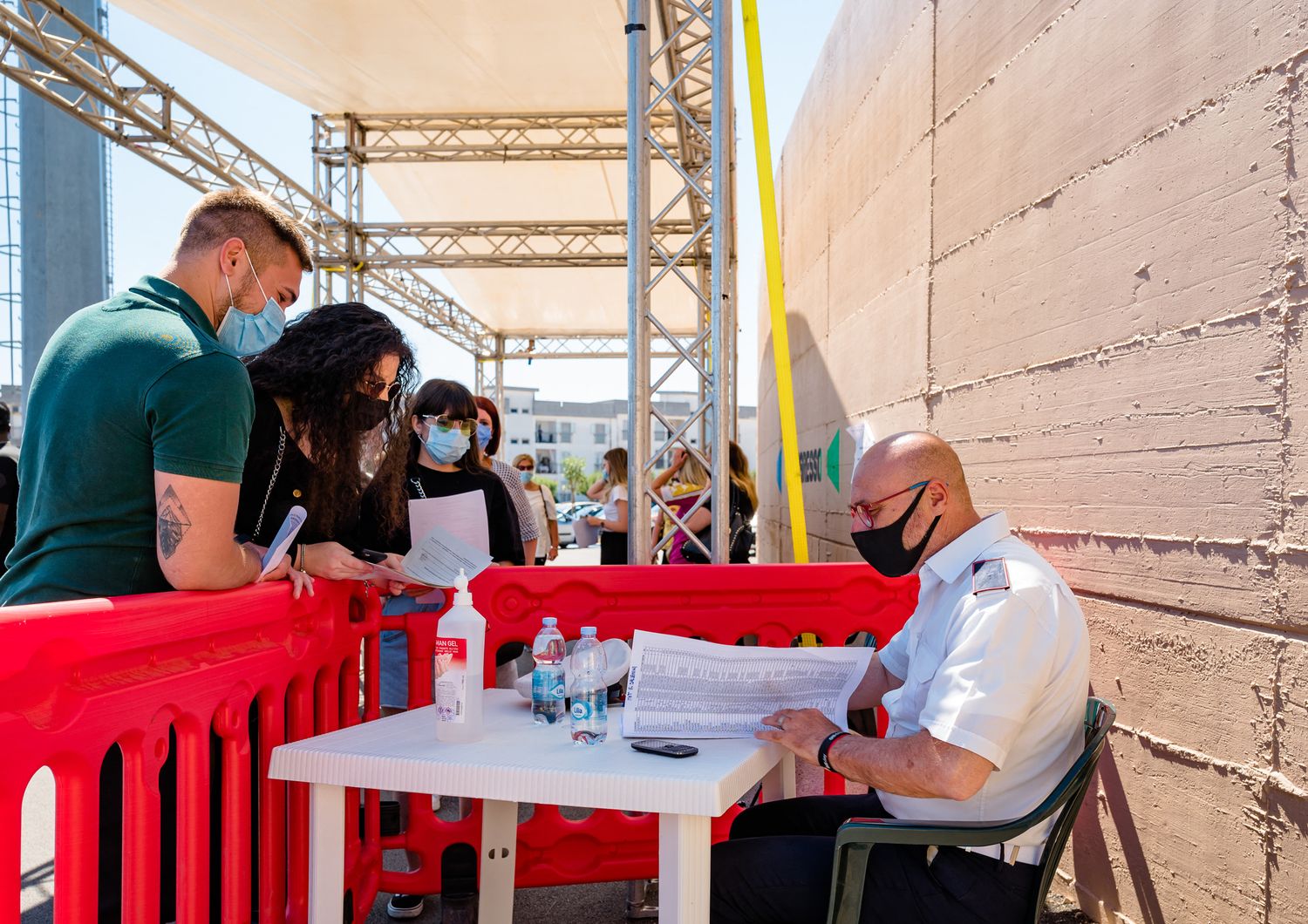 Punto di vaccinazione per studenti in Puglia