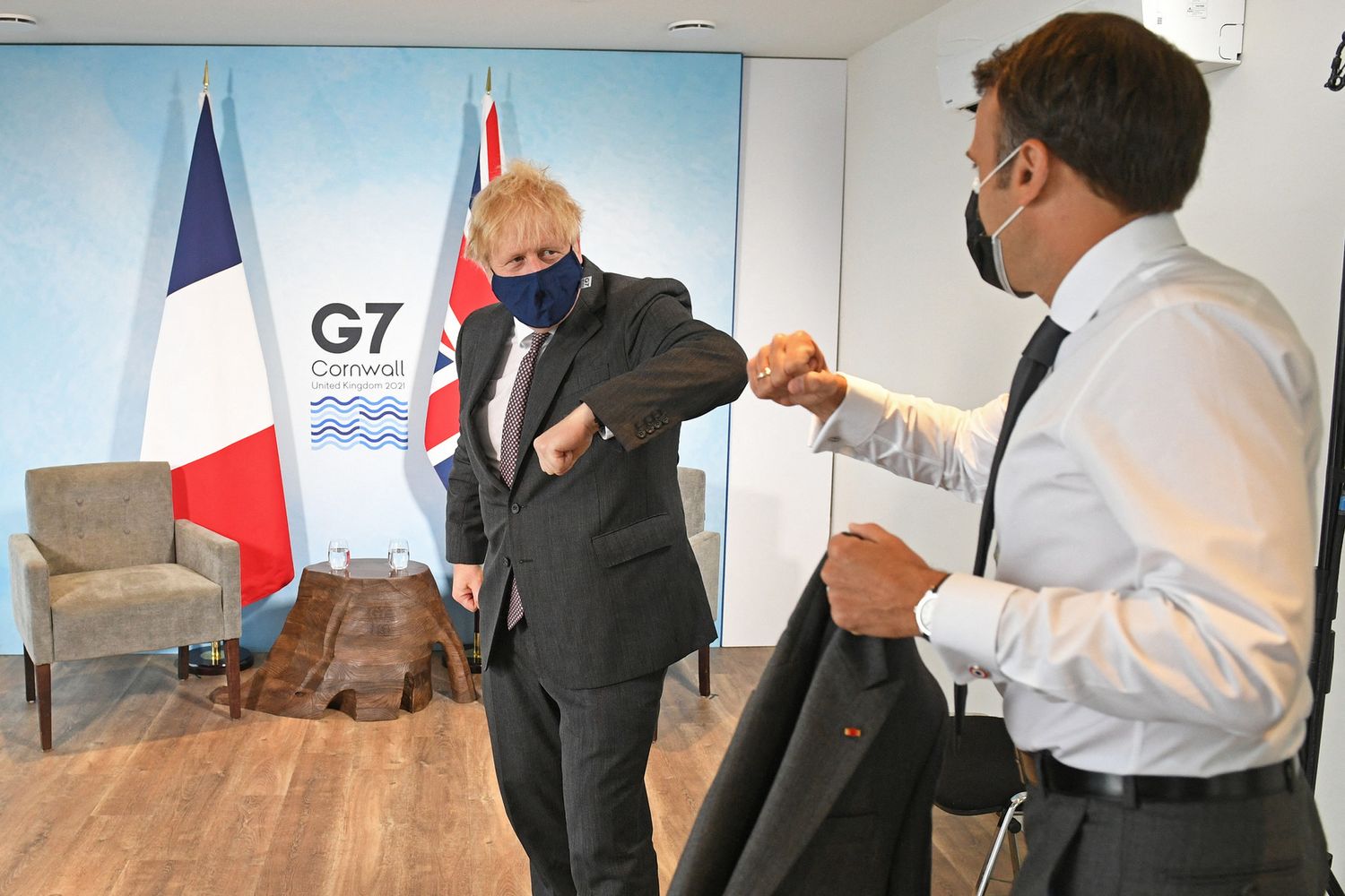 Boris Johnson e Emmanuel Macron al G7