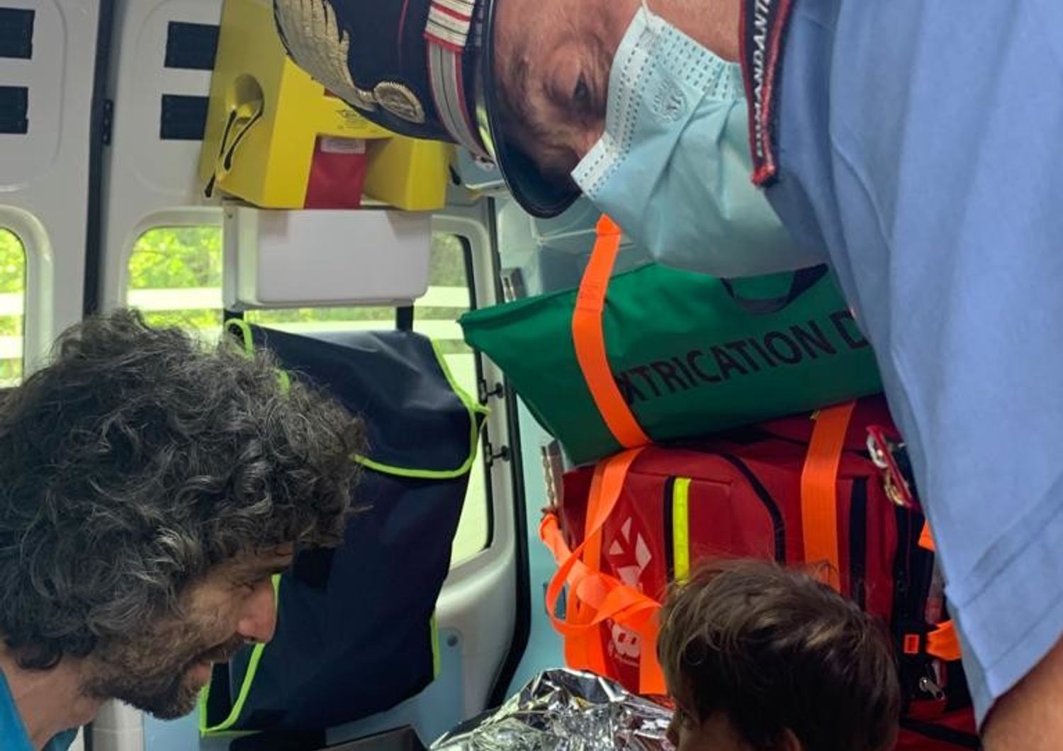 Il bimbo ritrovato al Mugello in ambulanza