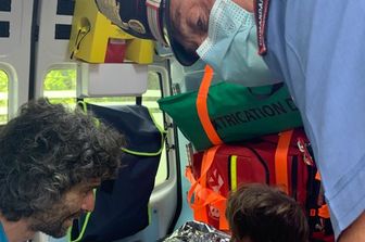 Il bimbo ritrovato al Mugello in ambulanza