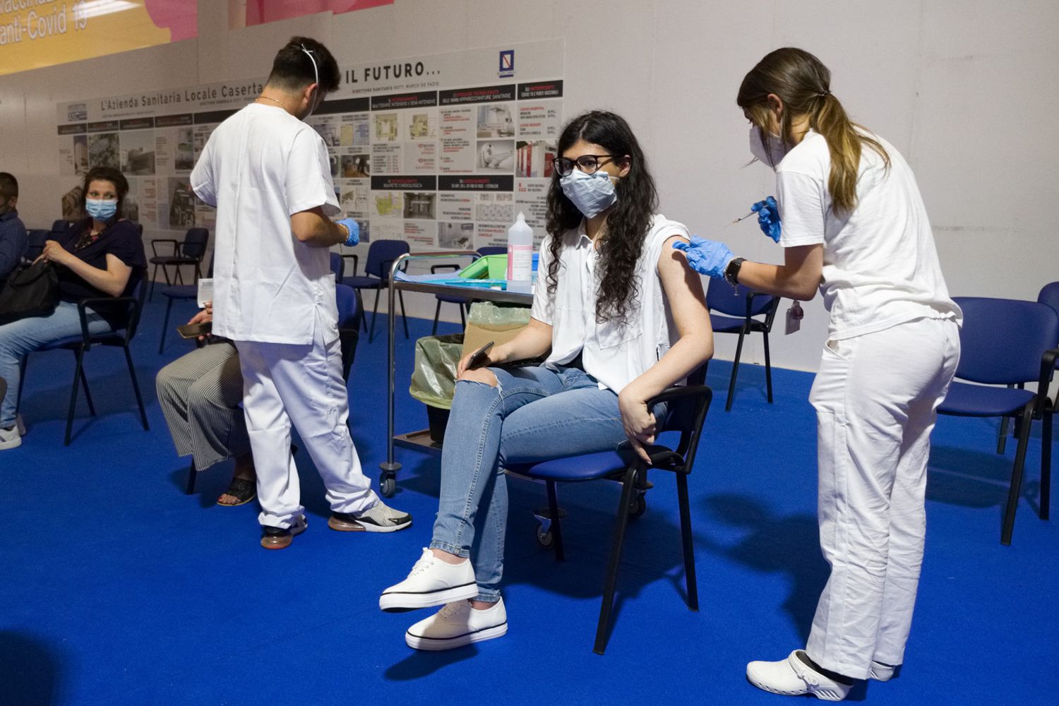 Vaccini in un centro commerciale di Marcianise in Campania&nbsp;