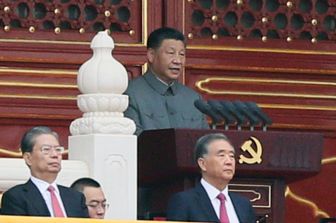 Xi Jinping durante il discorso in piazza Tienanmen