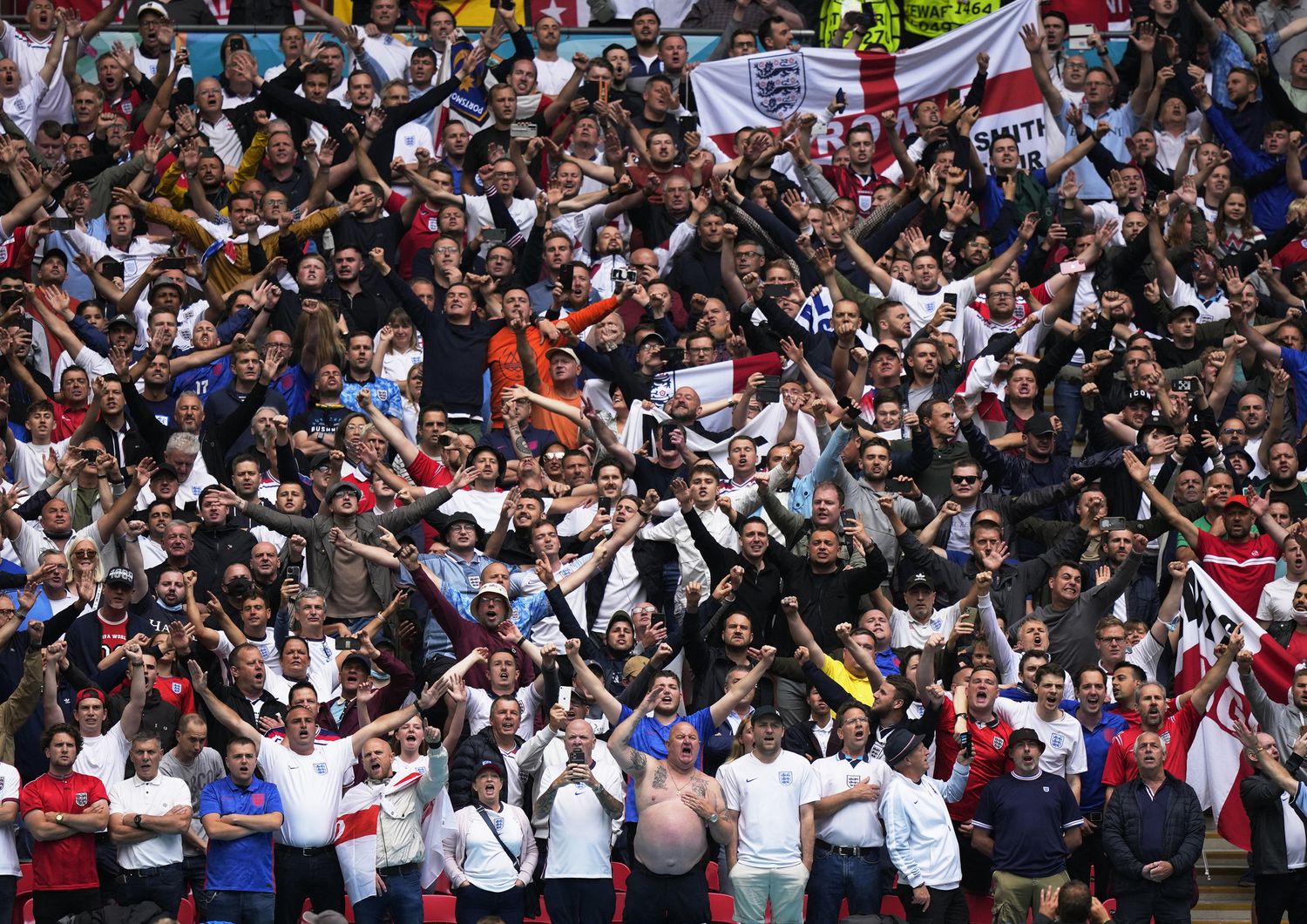 Tifosi nello stadio di Wembley durante la partita Inghilterra-Germania