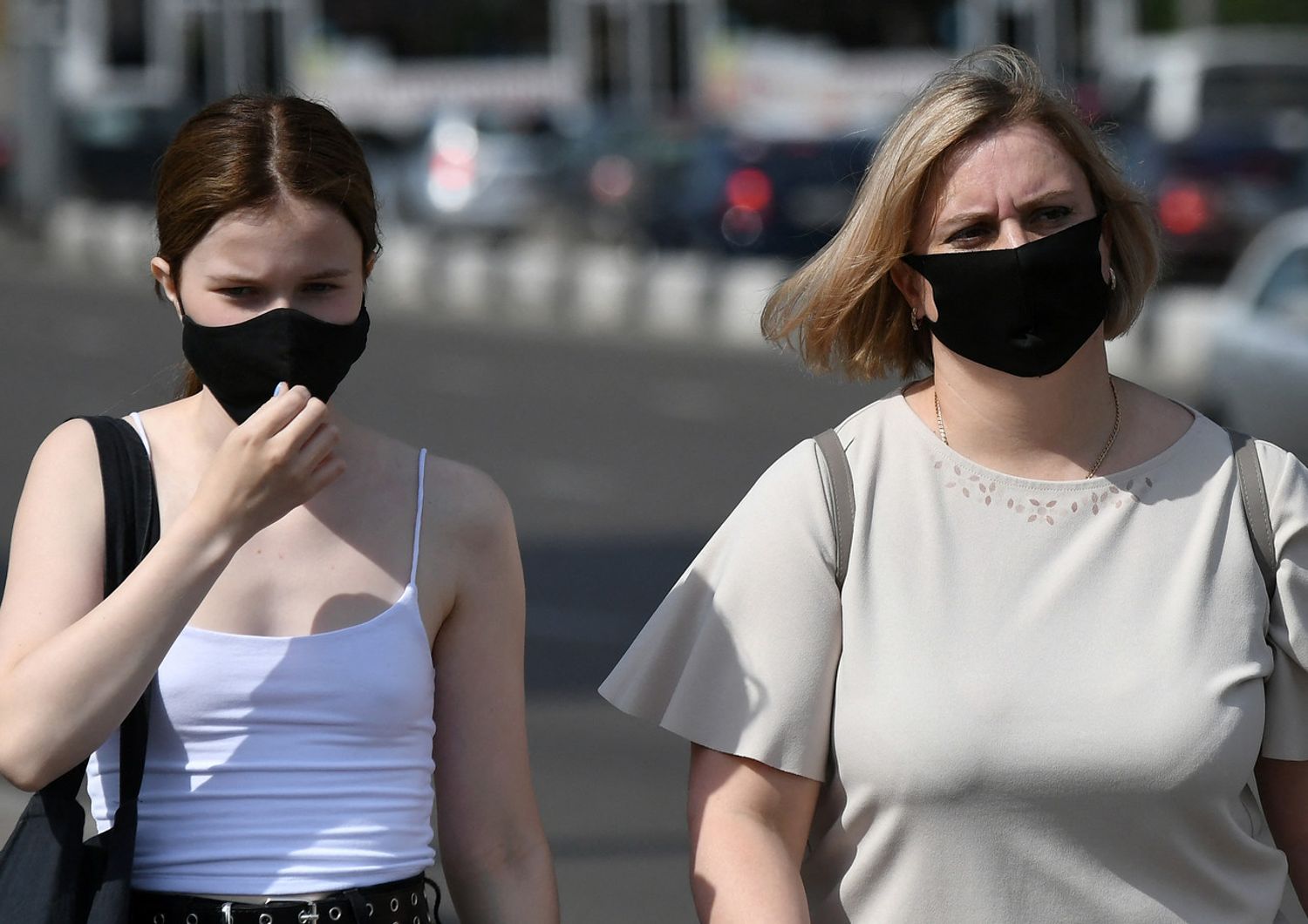 Londra obbligo mascherina mezzi pubblici