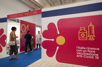 hub vaccinale in Campania