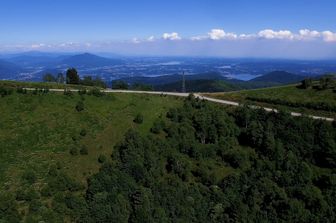 la strada che sale al Mottarone.&nbsp;