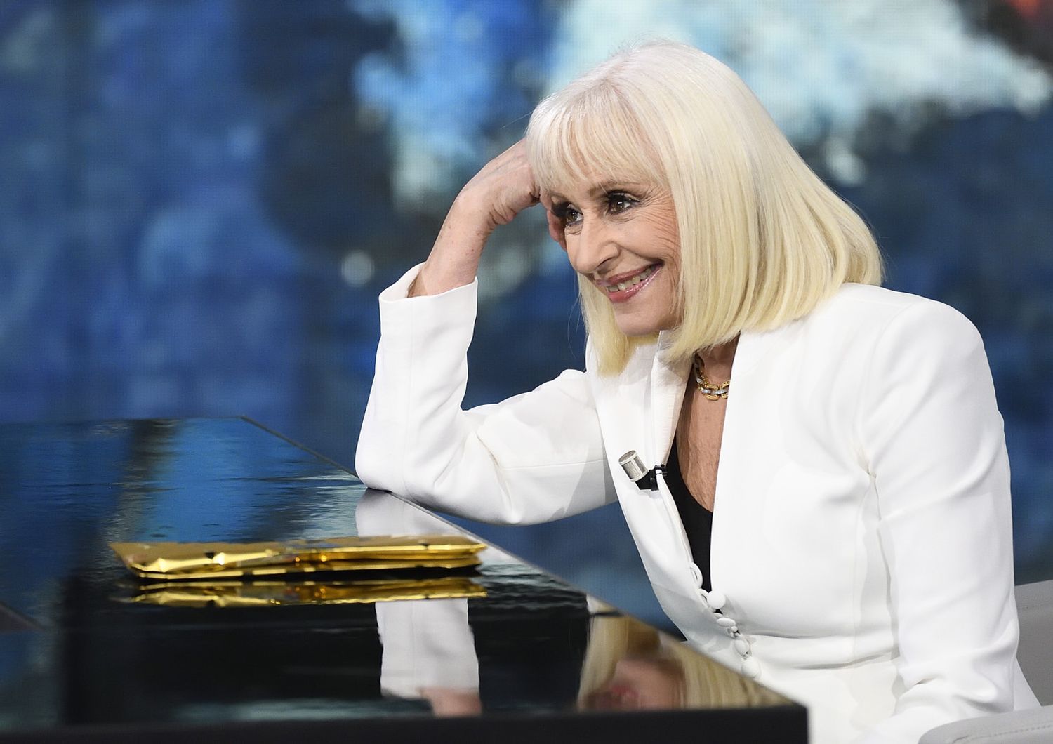 Addio a Raffaella Carrà, superstar della televisione italiana