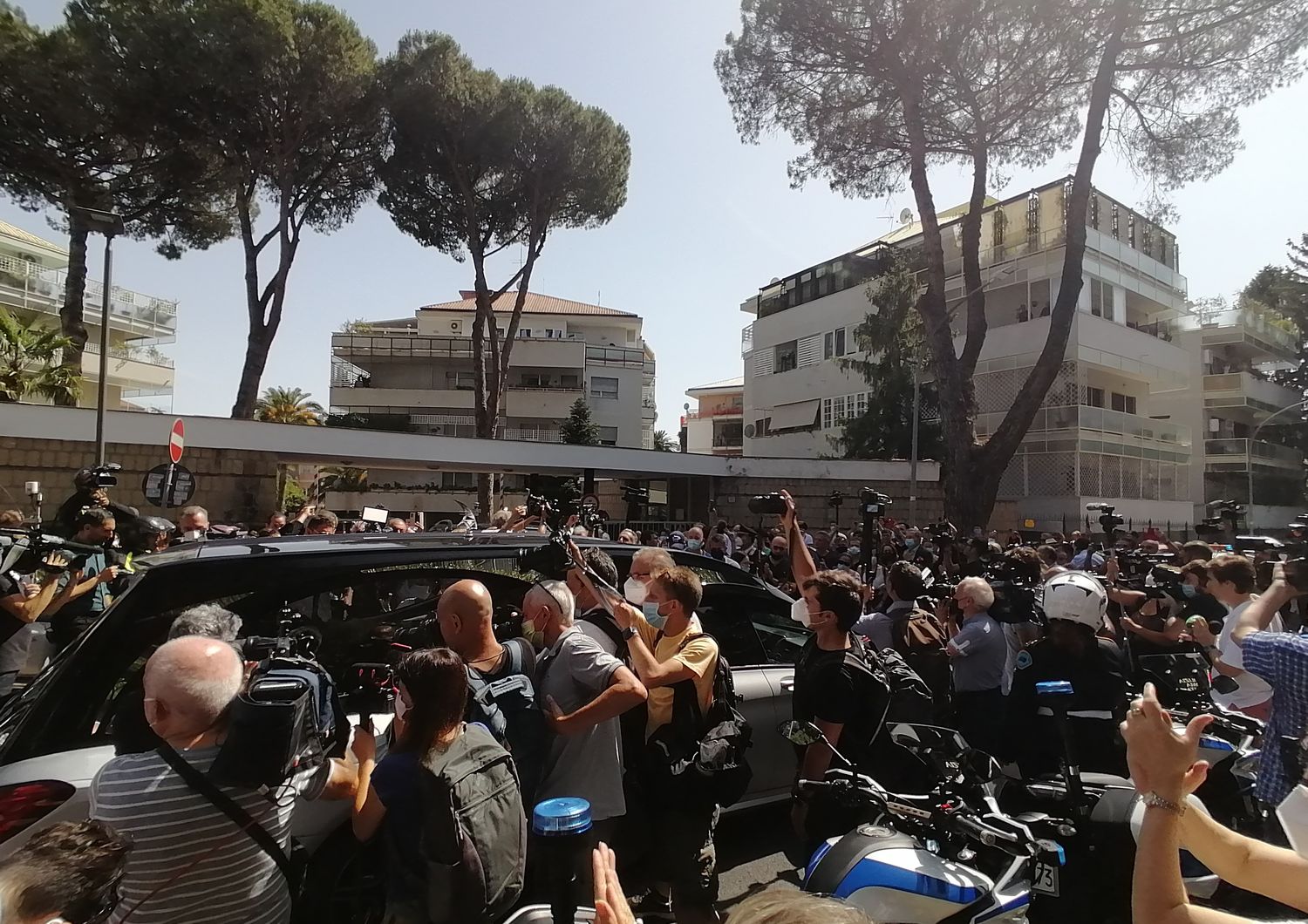 Carr&agrave; corteo funebre Roma