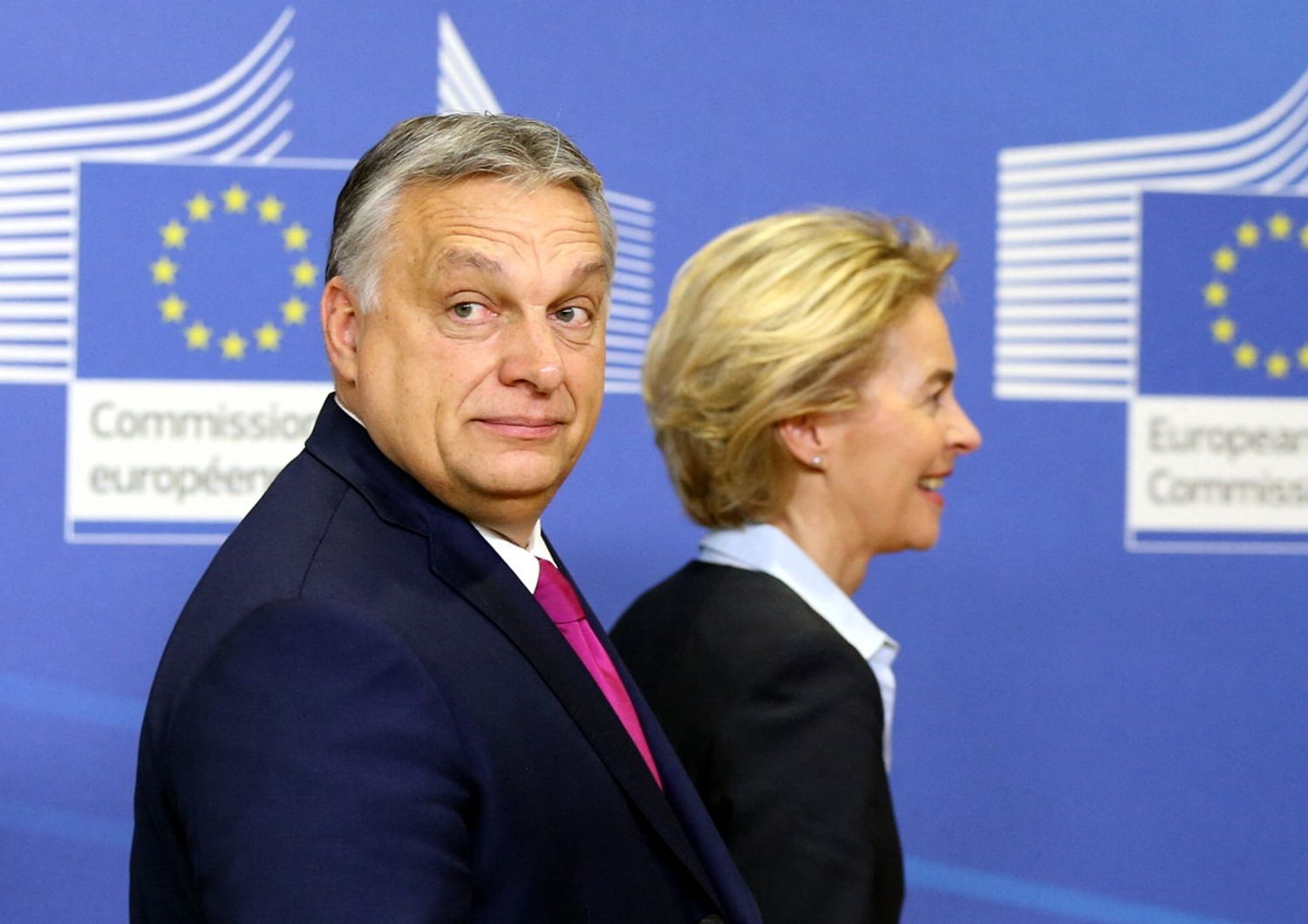 Il premier ungherese Orban e la presidente della Commissione Ue, von der Leyen