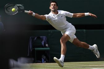 Novak Djokovic nella finale di Wimbledon 2021 contro Matteo Berrettini&nbsp;