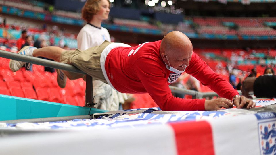 &nbsp;Tifosi inglesi a Wembley per finale Euro 2020