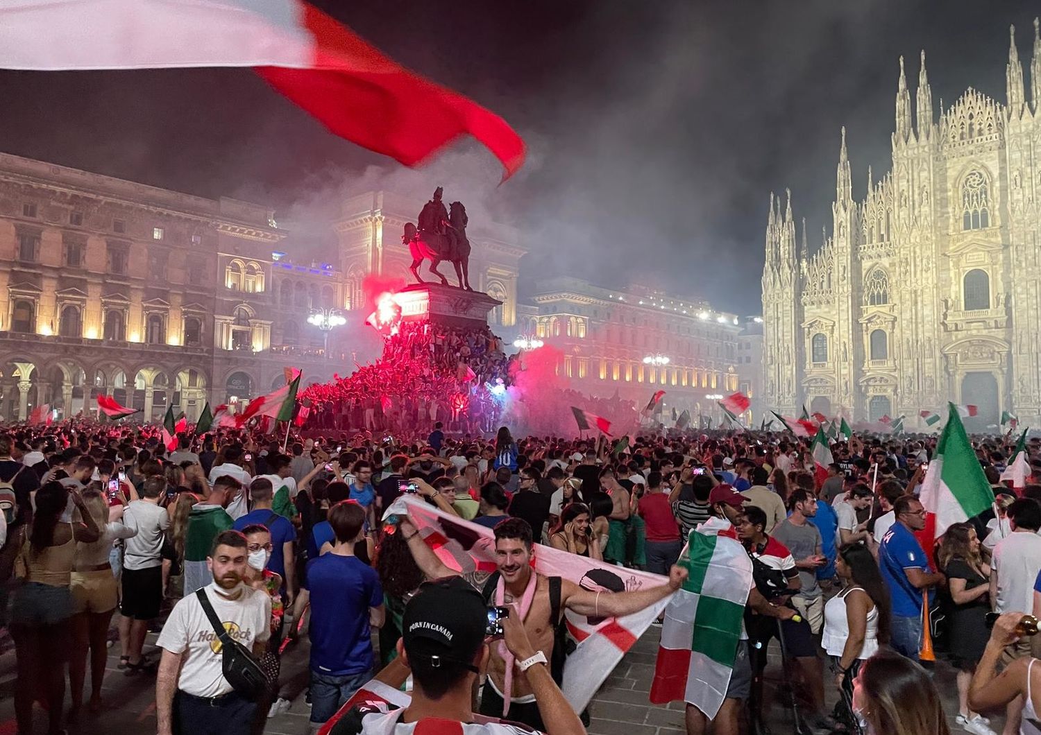 festeggiamenti piazze italia euro 2020