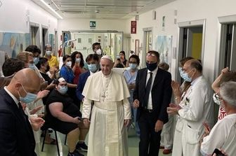 &nbsp;Papa Francesco visita Reparto Oncologia Pediatrica del Gemelli