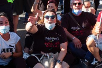 Whirlpool: proteste dei lavoratori contro i licenziamenti