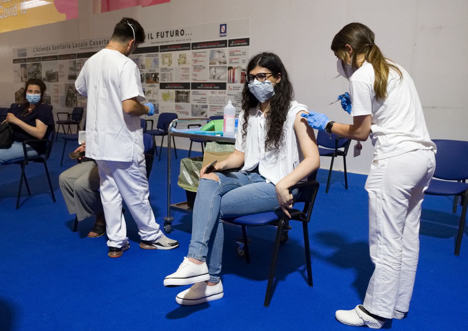 Hub vaccini nel centro commerciale di Marcianise&nbsp;