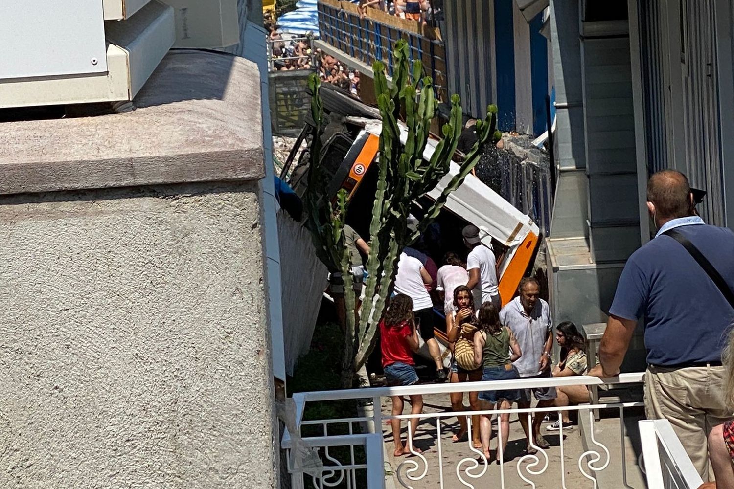 Il bus precipitato a Capri
