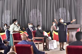 Uganda: una seduta del Parlamento