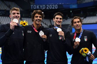 tokyo olimpiadi argento bronzo nuoto azzurro italia