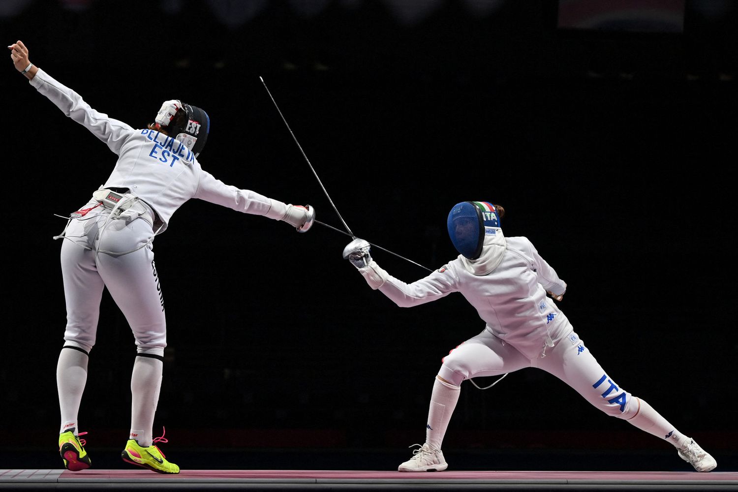 Mara Navarria, a destra, contro l'estone  Erika Kirpu&nbsp;