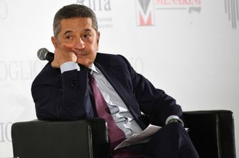 Bce Panetta economia su giri