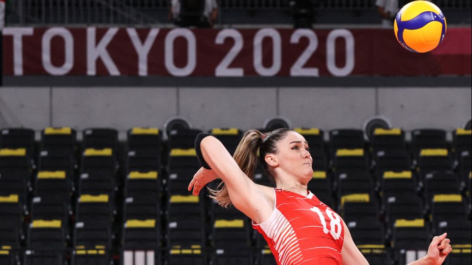 Zehra Gunes della nazionale di pallavolo turca