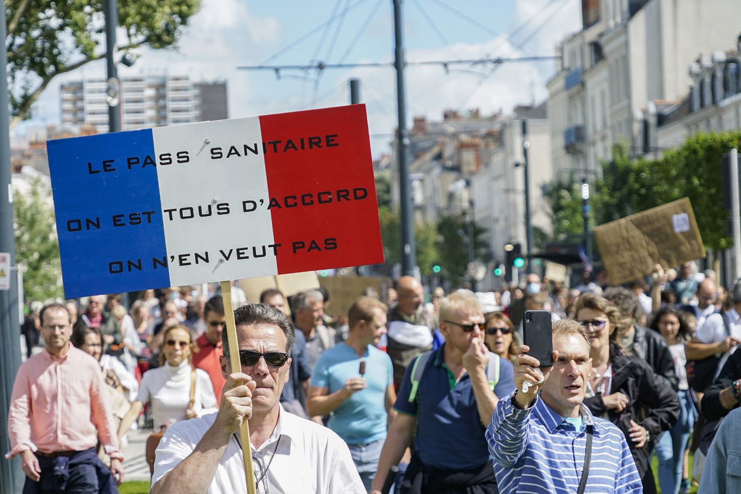 &nbsp;Francia manifestazioni contro pass sanitario