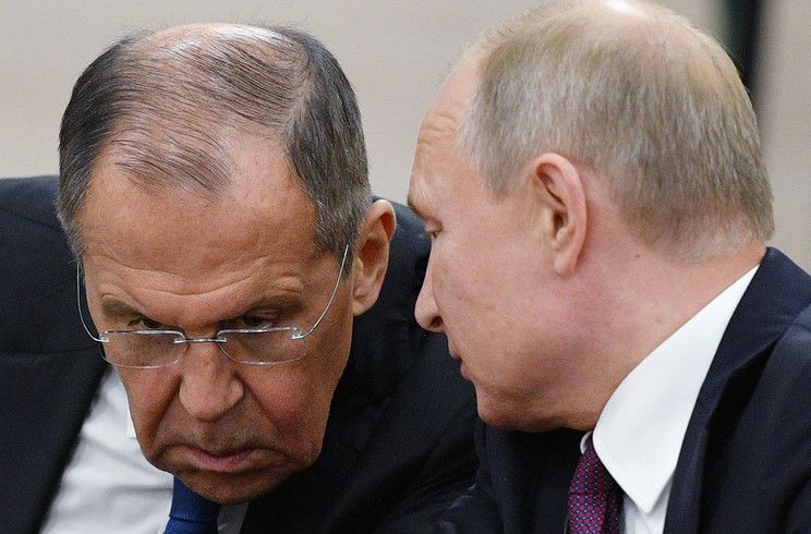 Serghei Lavrov e Vladimir Putin