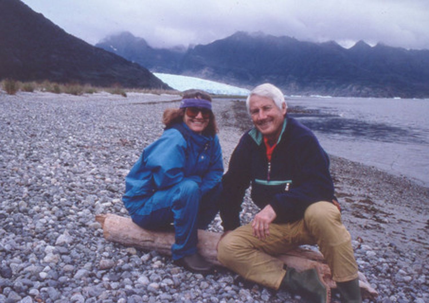 Walter Bonatti e Rossana Podest&agrave; in Patagonia (1989)