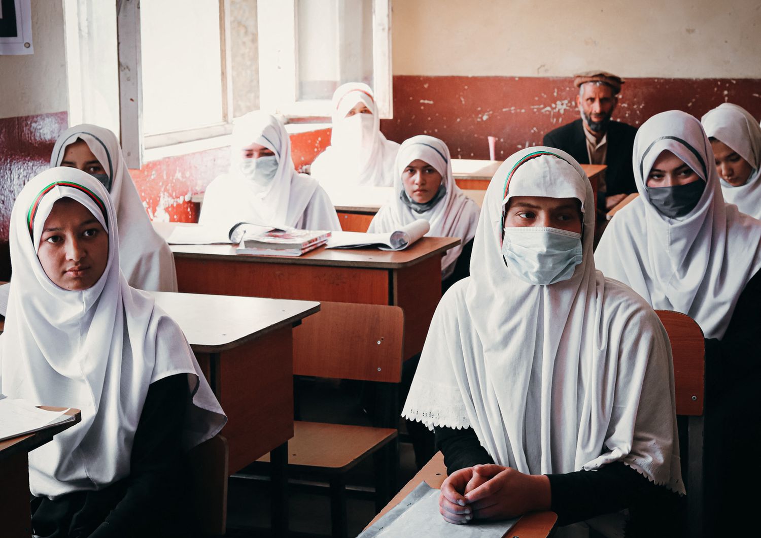 Studentesse in una scuola afghana
