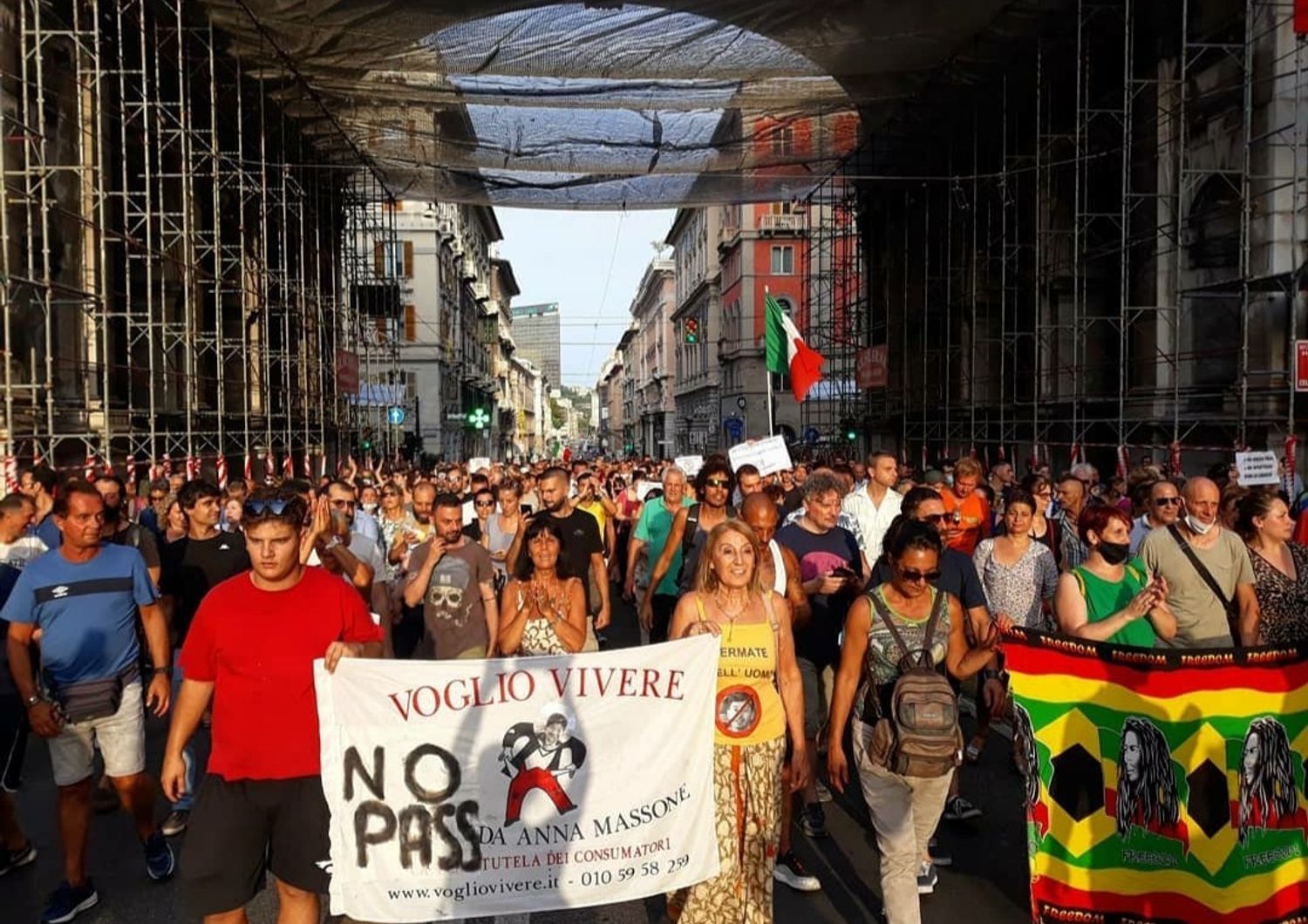 Manifestazione contro il green pass