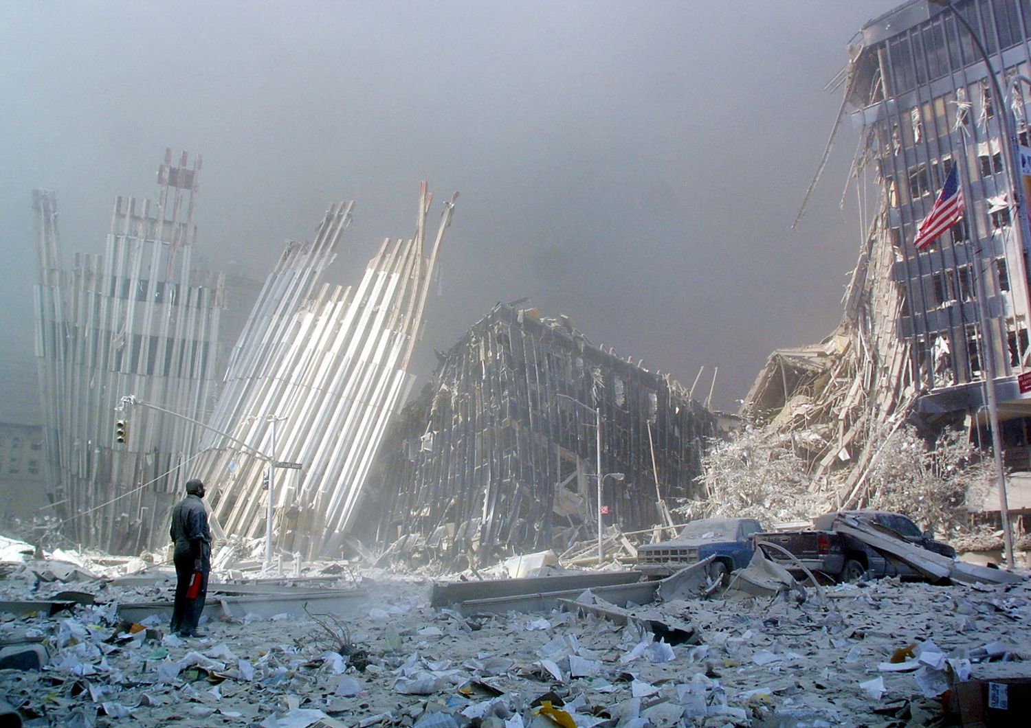 Le macerie del World Trade Center dopo l'attentato dell'11 settembre