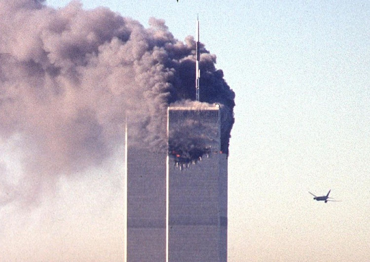 Un attimo prima dell'impatto del secondo aereo sul World Trade Center