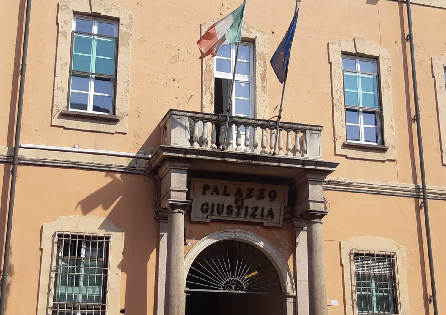 Il Tribunale di Pavia