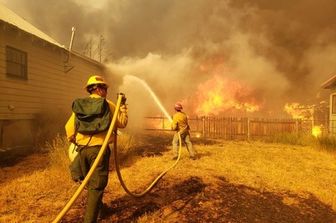 Incendi in California