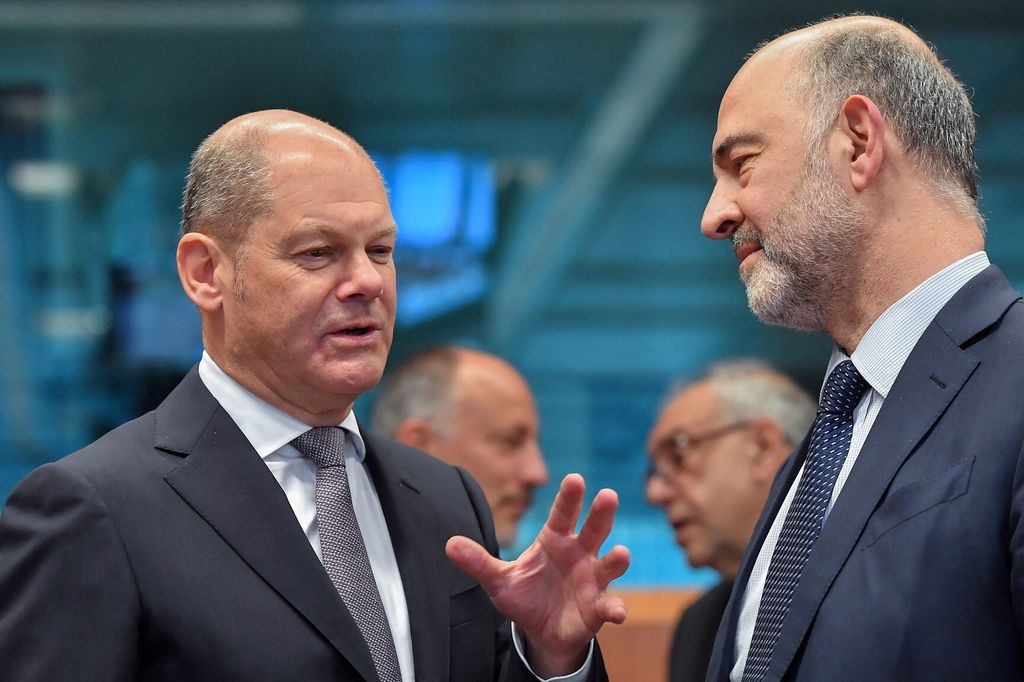 Olaf Sholz con Pierre Moscovici