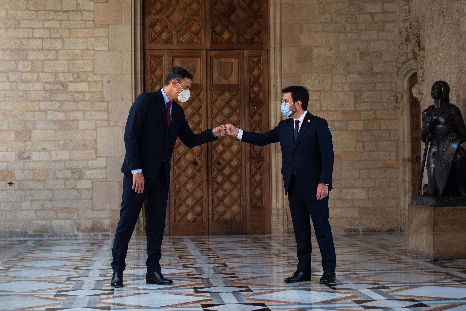 Pedro Sanchez e Pere Aragones