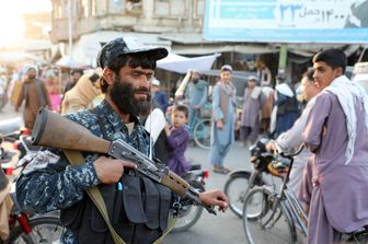 Soldati talebani a Herat