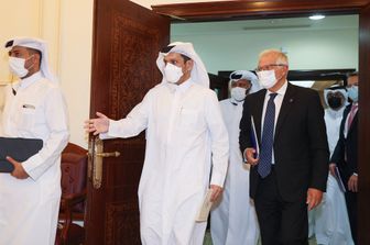 &nbsp;Il ministro degli Esteri del Qatar al-Thani e l'alto rappresentaante Ue Borrell