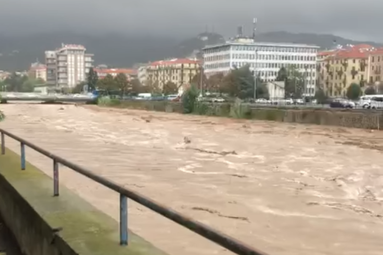 Torrente Letimbro esondato a Savona&nbsp;