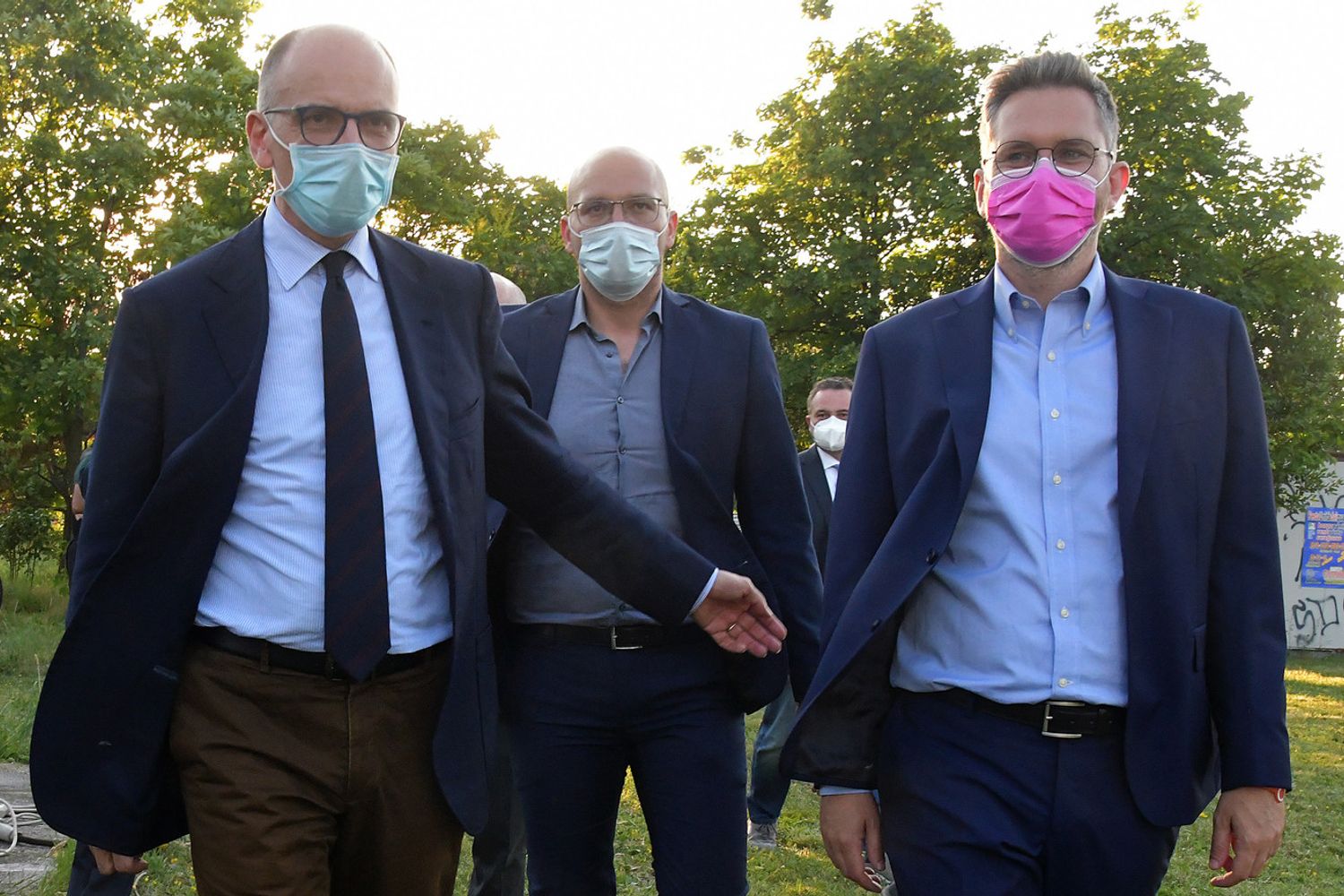 Enrico Letta con il neo sindaco di Bologna Matteo Lepore