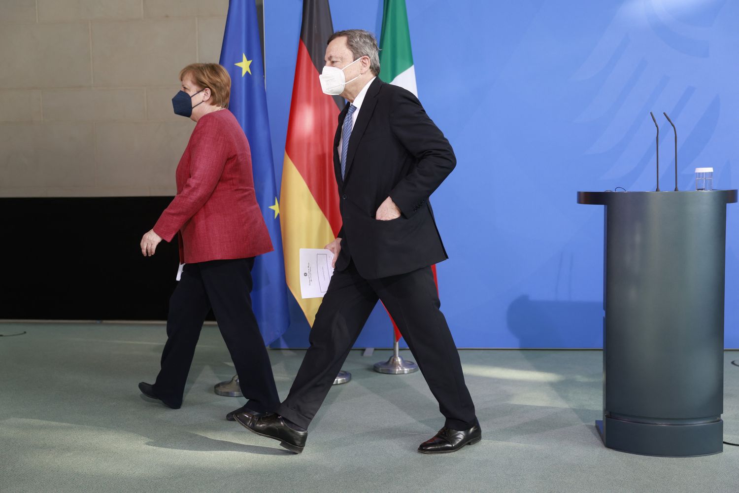Angela Merkel, Mario Draghi
