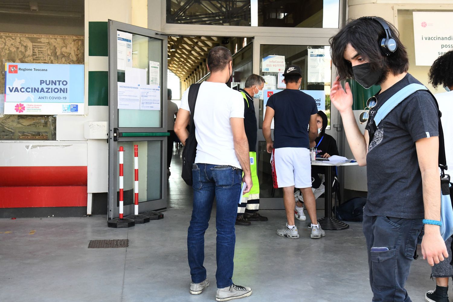 Un centro vaccinale della Regione Toscana