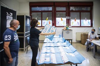 Il voto per l'elezione del sindaco a Roma