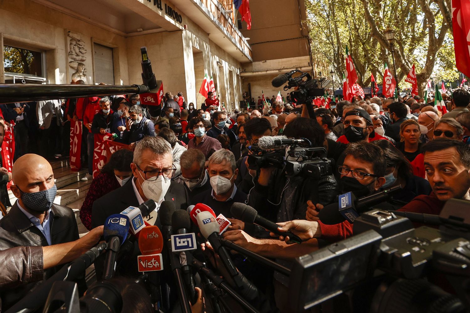 Il segretario della Cgil, Maurizio Landini