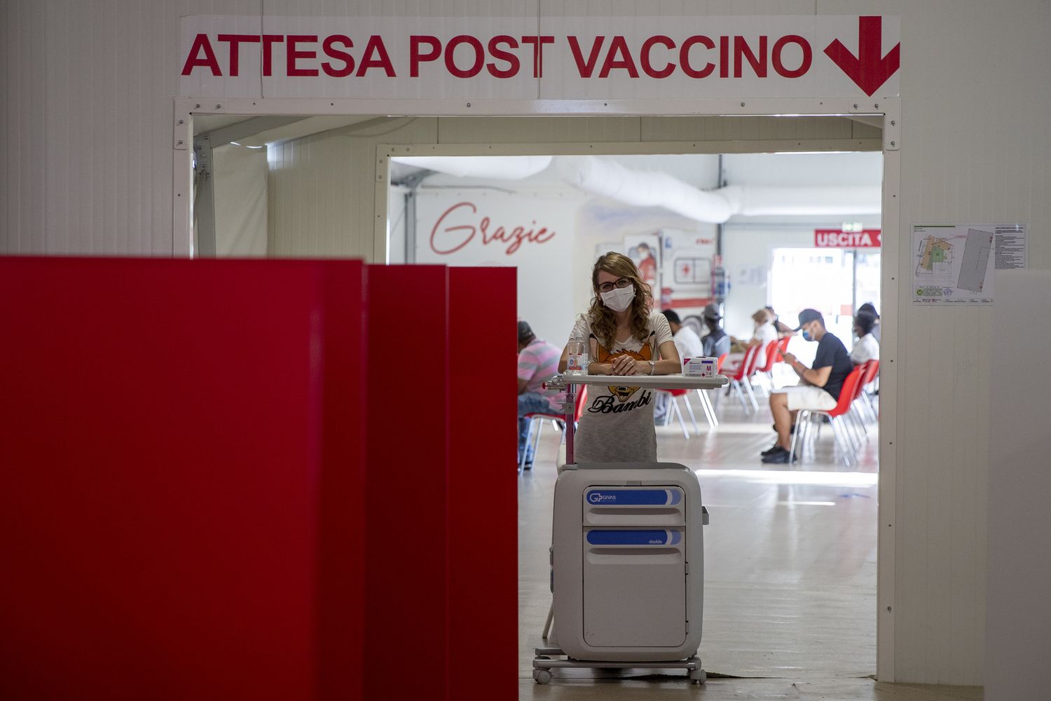 Una sala vaccino all'hub della Stazione Termini
