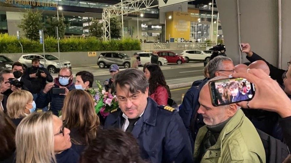 L'equipaggio dell'ultimo volo Alitalia