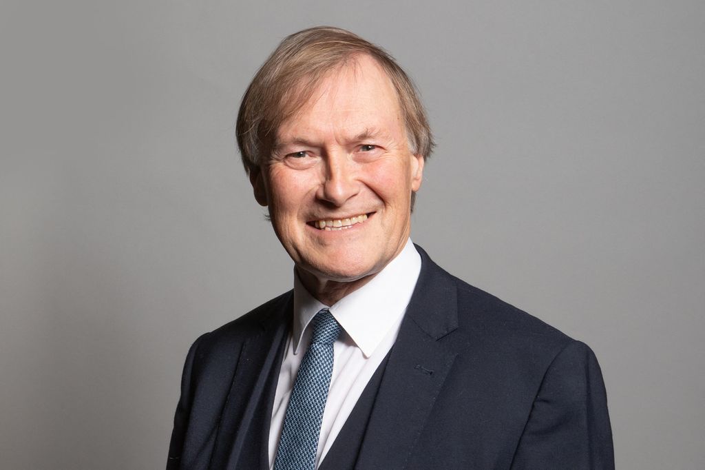 Il deputato conservatore David Amess, ucciso a coltellate