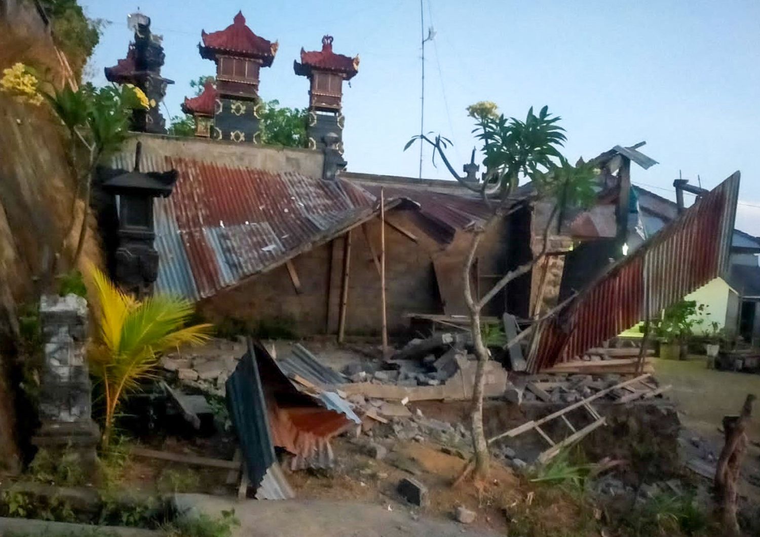 Terremoto a Bali, in Indonesia